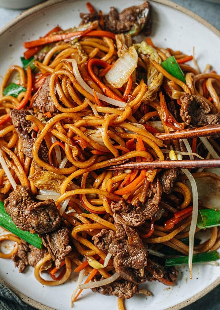Ginger-Garlic Lo Mein