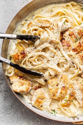 Fettuccine Alfredo